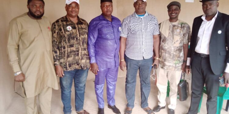 Nsukka Zone Forum of Special Assistants To Gov Ugwuanyi set to embark on INEC Voter Registration Sensitization Exercise                 …Selects Zonal Leadership