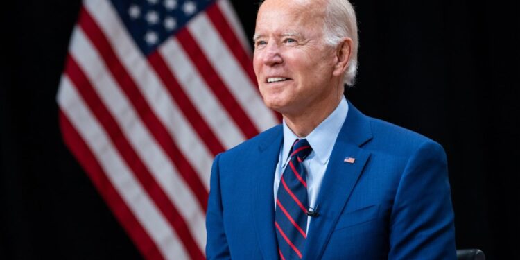 Biden defends U.S. withdrawal from Afghanistan