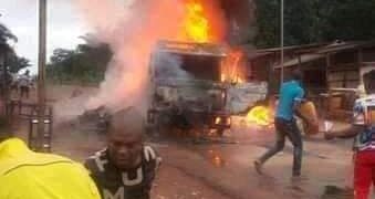 Suspected IPOB members burn down truck carrying spare parts