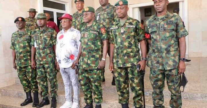Insecurity: Gov. Umahi Urges Ebonyians To Provide Intelligence For The Army, Security Agencies