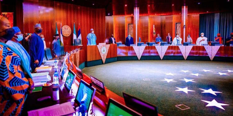 Stop borrowing, economists warn FGN as its debt reaches N41 trillion