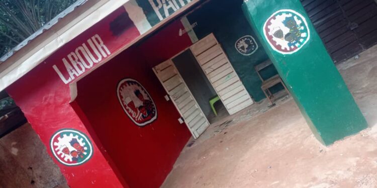 2023: Party chieftain predicts fall  of PDP in Enugu State