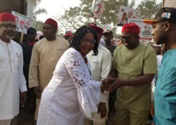LABOUR PARTY WOMAN LEADER COMMENDED