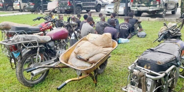 Army arrest 12 suspected oil thieves in Rivers