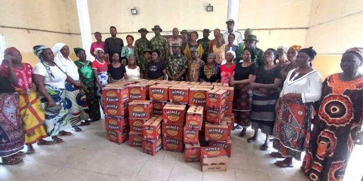 Army distributes 10,000 books to students in Rivers