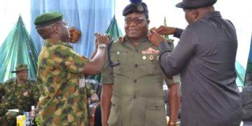 Army 6 Division decorates 5 brigadier generals  