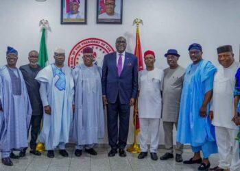 Akpabio seeks NBA collaboration on constitution review