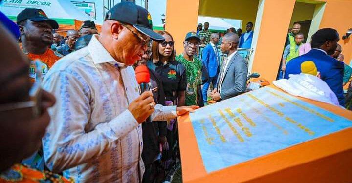 Governor Umo Eno Approves Recruitment of Additional Health Workers