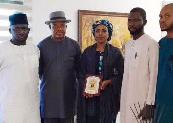 Dr. Samira Buhari Receives Sir Obafemi Awolowo Platinum Leadership Award for Philanthropy