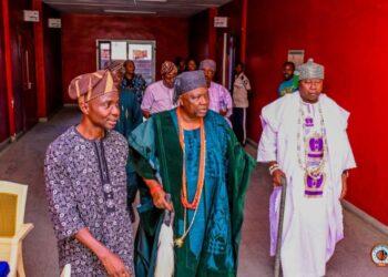 Orangun of oke-Ila visits NTA Sports, calls for collaboration