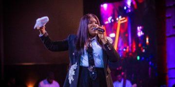 Lily Perez Ministers at COZA, Preaches God’s Love Through Worship