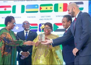 Emirates Gets Travel Gold Award for Connecting Africa to the World