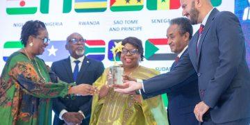 Emirates Gets Travel Gold Award for Connecting Africa to the World