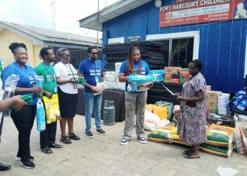 Yuletide: PHED distributes food to vulnerable children in Rivers