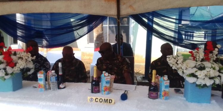 Christmas: JTF Commander feasts with troops in Bayelsa