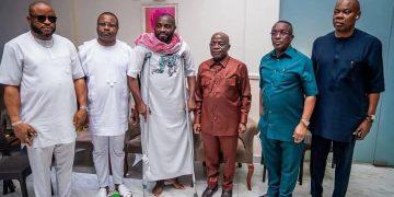 GOV. OTTI REWARDS MILITARY OFFICER WHO SERVED MERITORIOUSLY DURING ABIA DARK YEARS, OFFERS HIM OVERSEAS MEDICAL TREATMENT