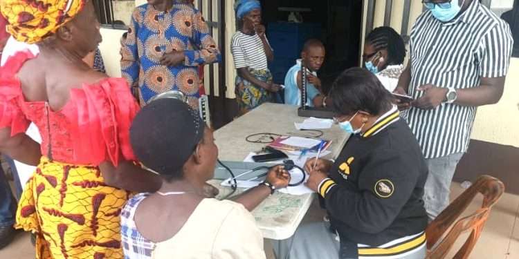 Pirate Confraternity provide free healthcare to 500 in Rivers